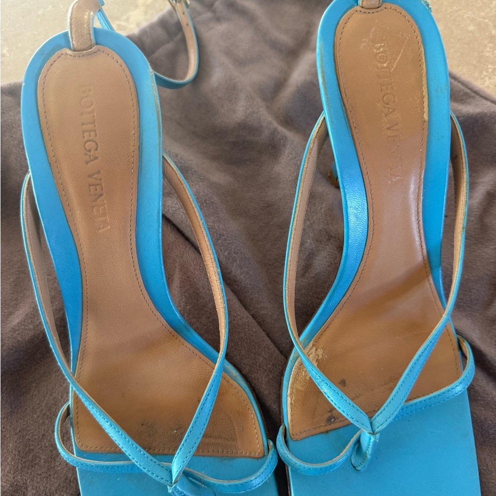 Bottega Veneta Vibrant Blue Heels